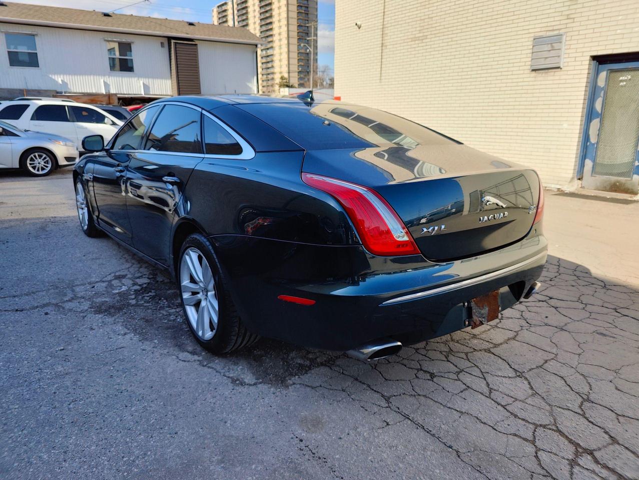 2013 Jaguar XJ XJL PORTFOLIO AWD • Loaded! - Photo #1