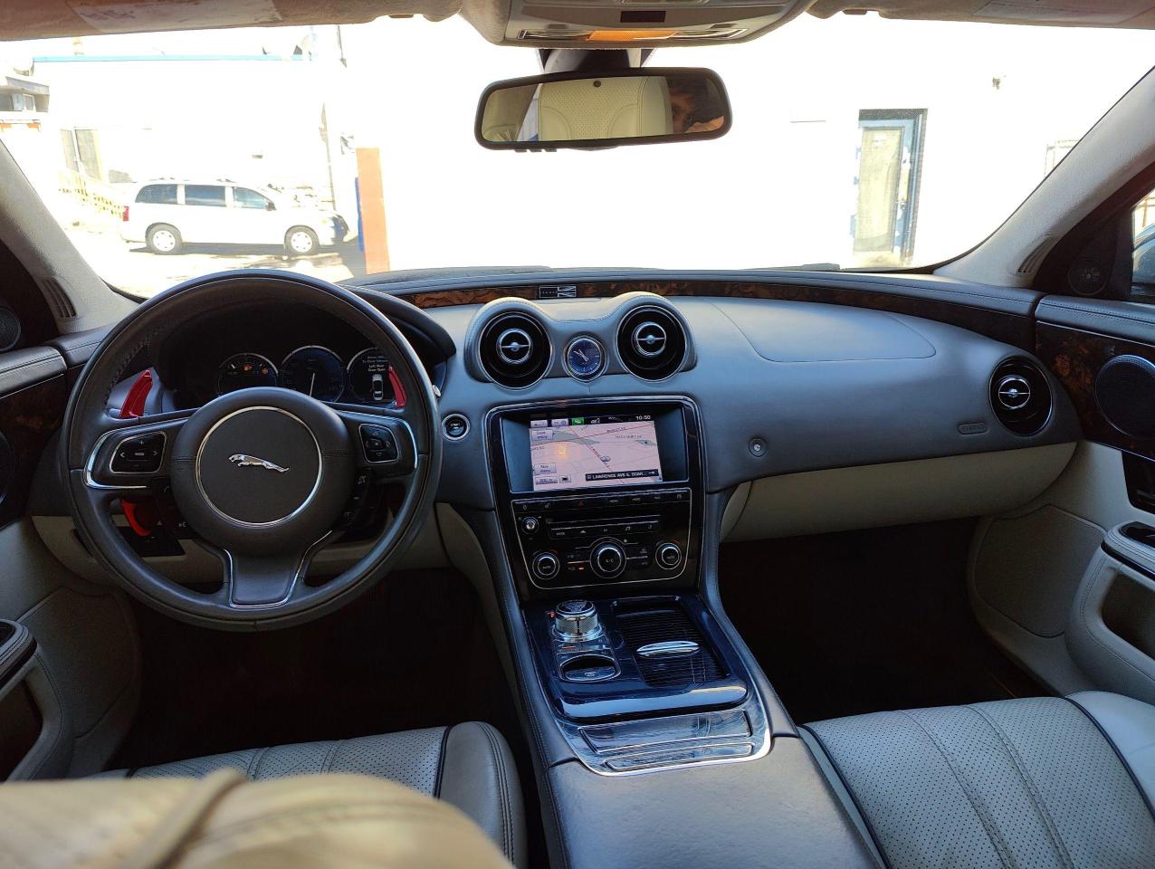 2013 Jaguar XJ XJL PORTFOLIO AWD • Loaded! - Photo #2