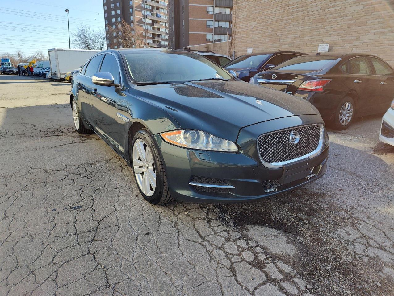 2013 Jaguar XJ XJL PORTFOLIO AWD • Loaded! - Photo #3
