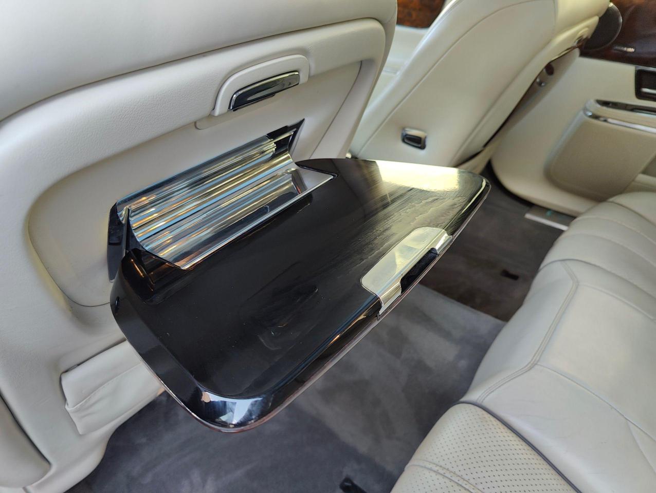 2013 Jaguar XJ XJL PORTFOLIO AWD • Loaded! - Photo #15