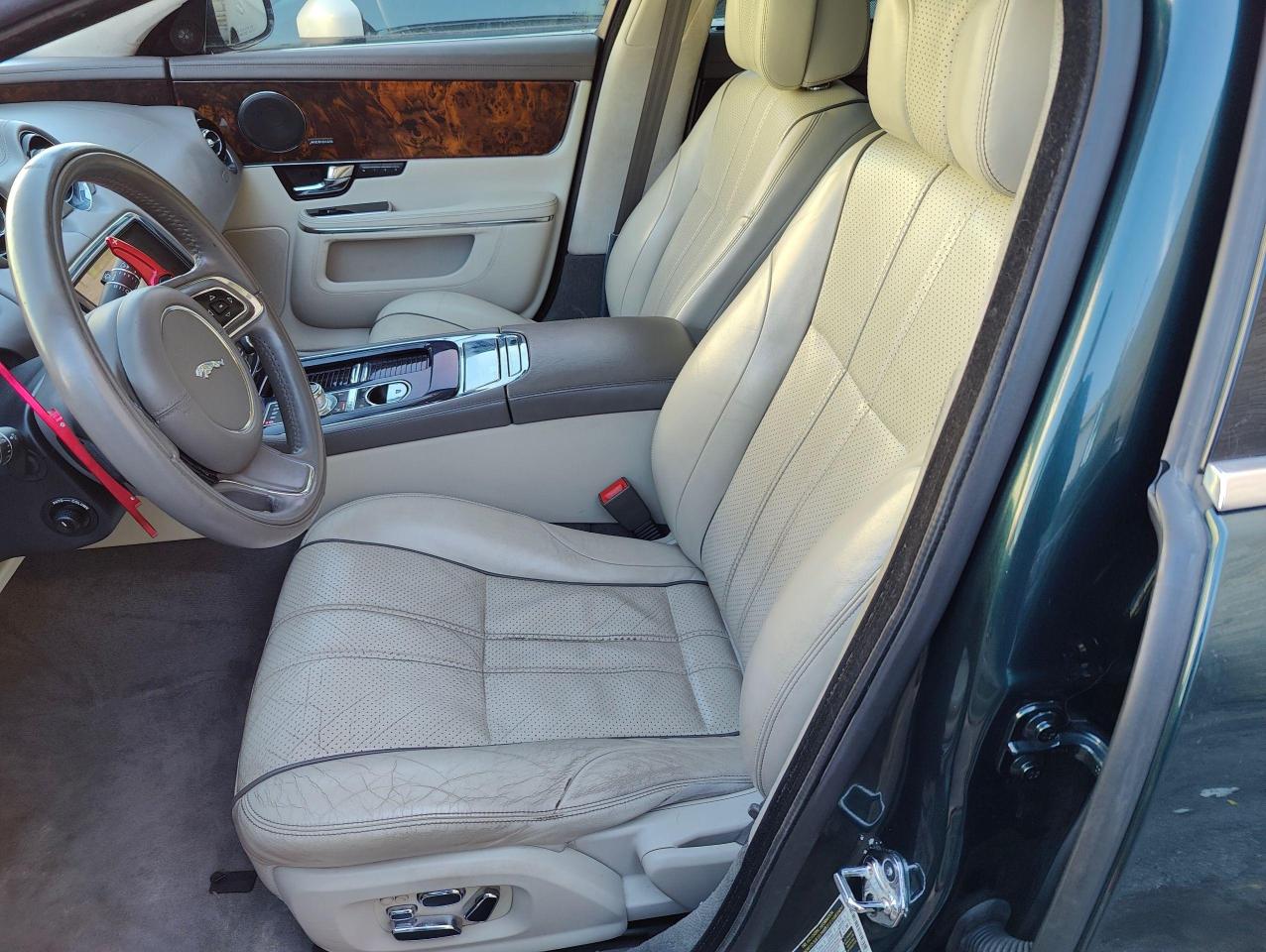 2013 Jaguar XJ XJL PORTFOLIO AWD • Loaded! - Photo #27