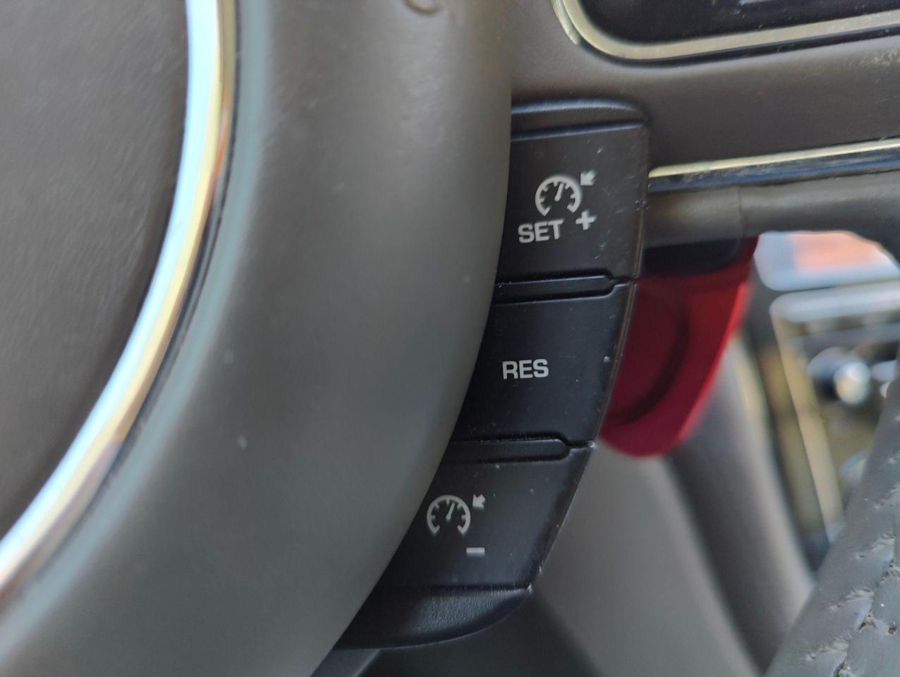 2013 Jaguar XJ XJL PORTFOLIO AWD • Loaded! - Photo #28