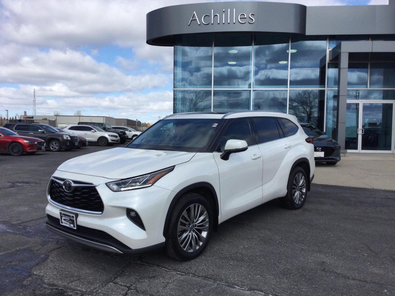 Used 2020 Toyota Highlander Limited Platinum, Leather, Fully Loaded for sale in Milton, ON