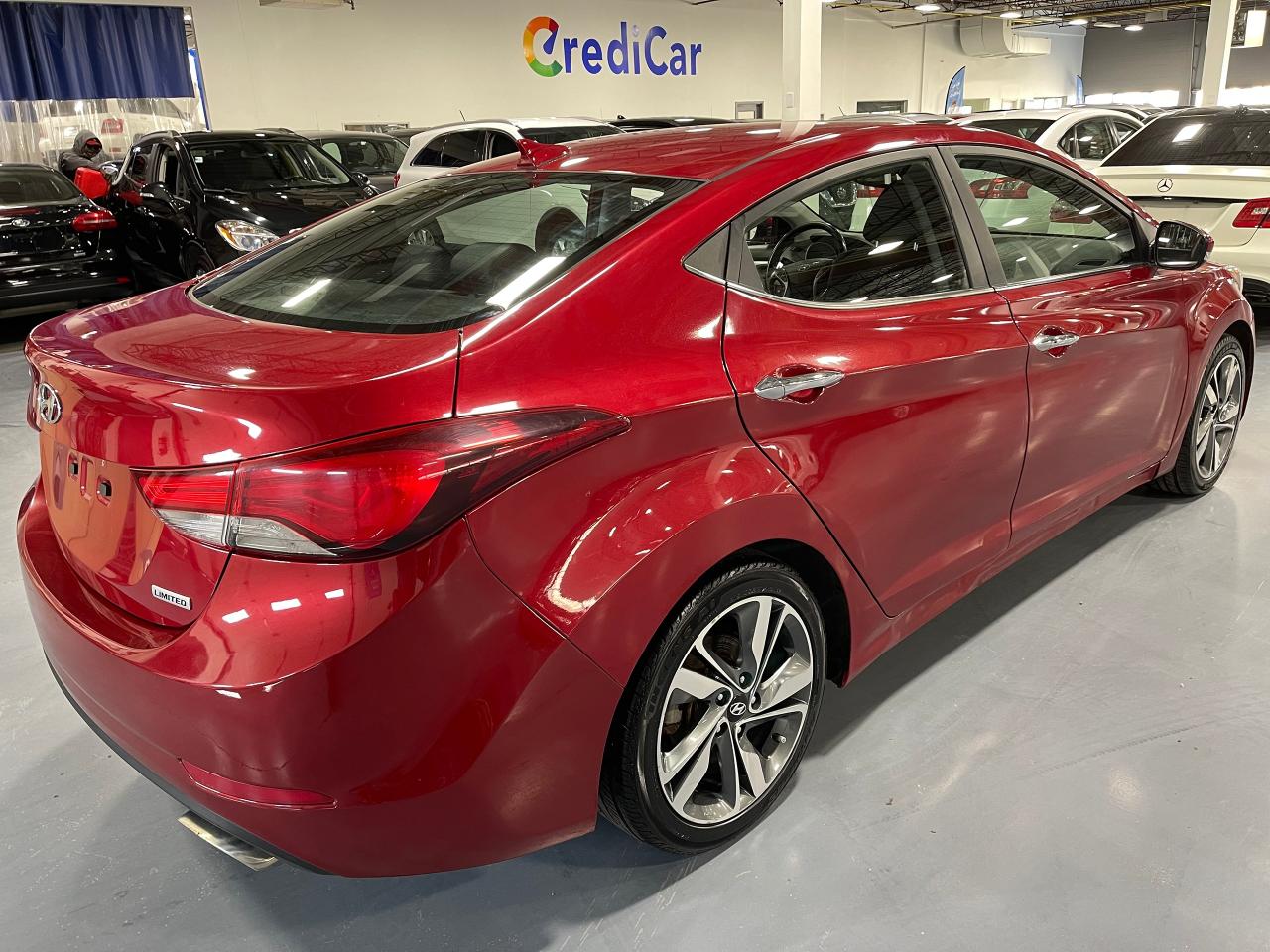 2016 Hyundai Elantra Limited Photo4