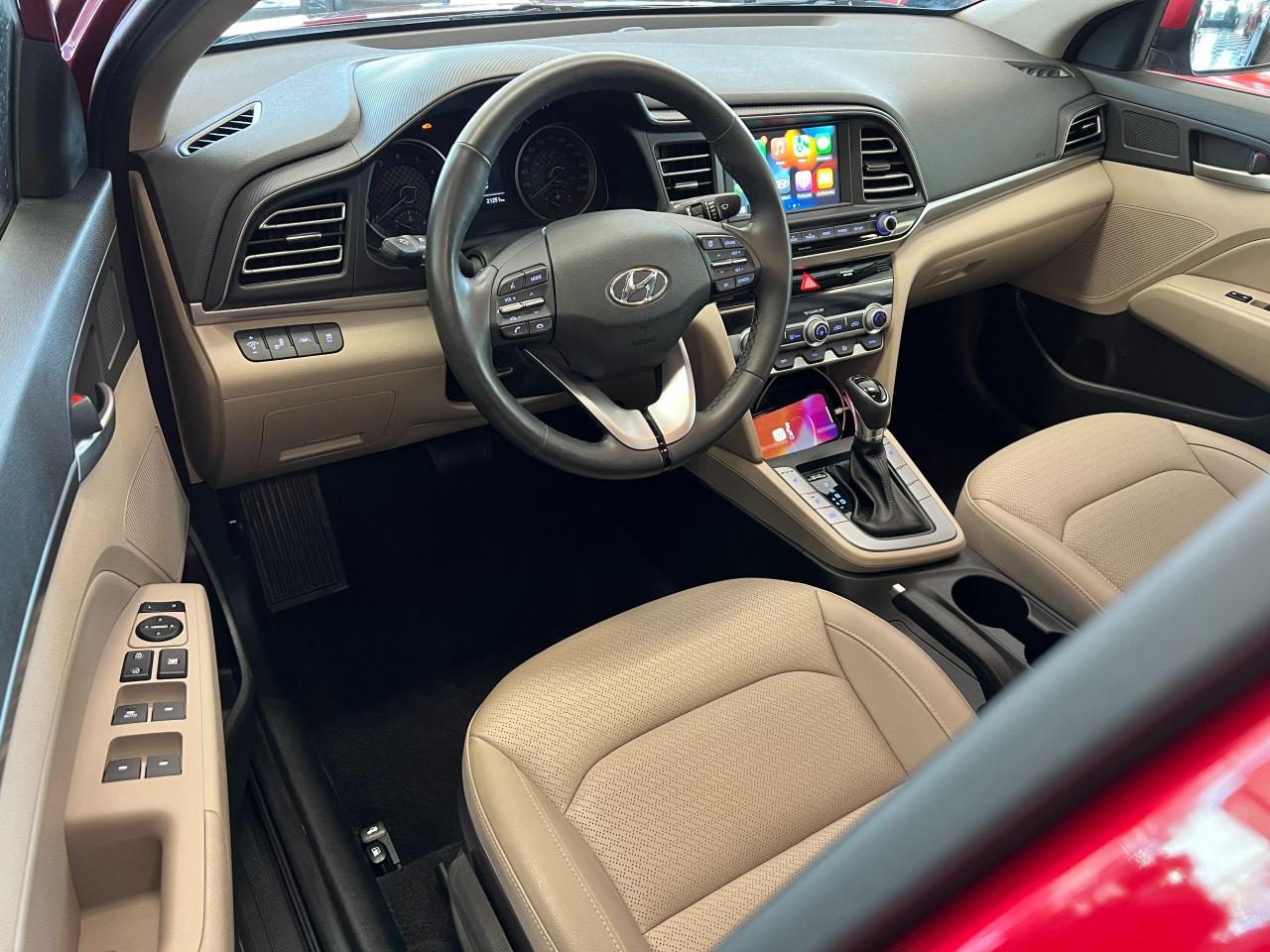 2020 Hyundai Elantra Luxury+Roof+LaneKeep+Leather+BSM+CLEAN CARFAX - Photo #21