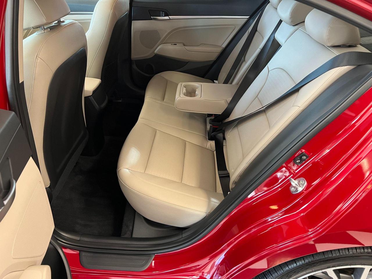 2020 Hyundai Elantra Luxury+Roof+LaneKeep+Leather+BSM+CLEAN CARFAX - Photo #27