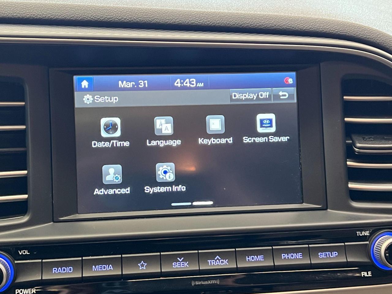 2020 Hyundai Elantra Luxury+Roof+LaneKeep+Leather+BSM+CLEAN CARFAX Photo102