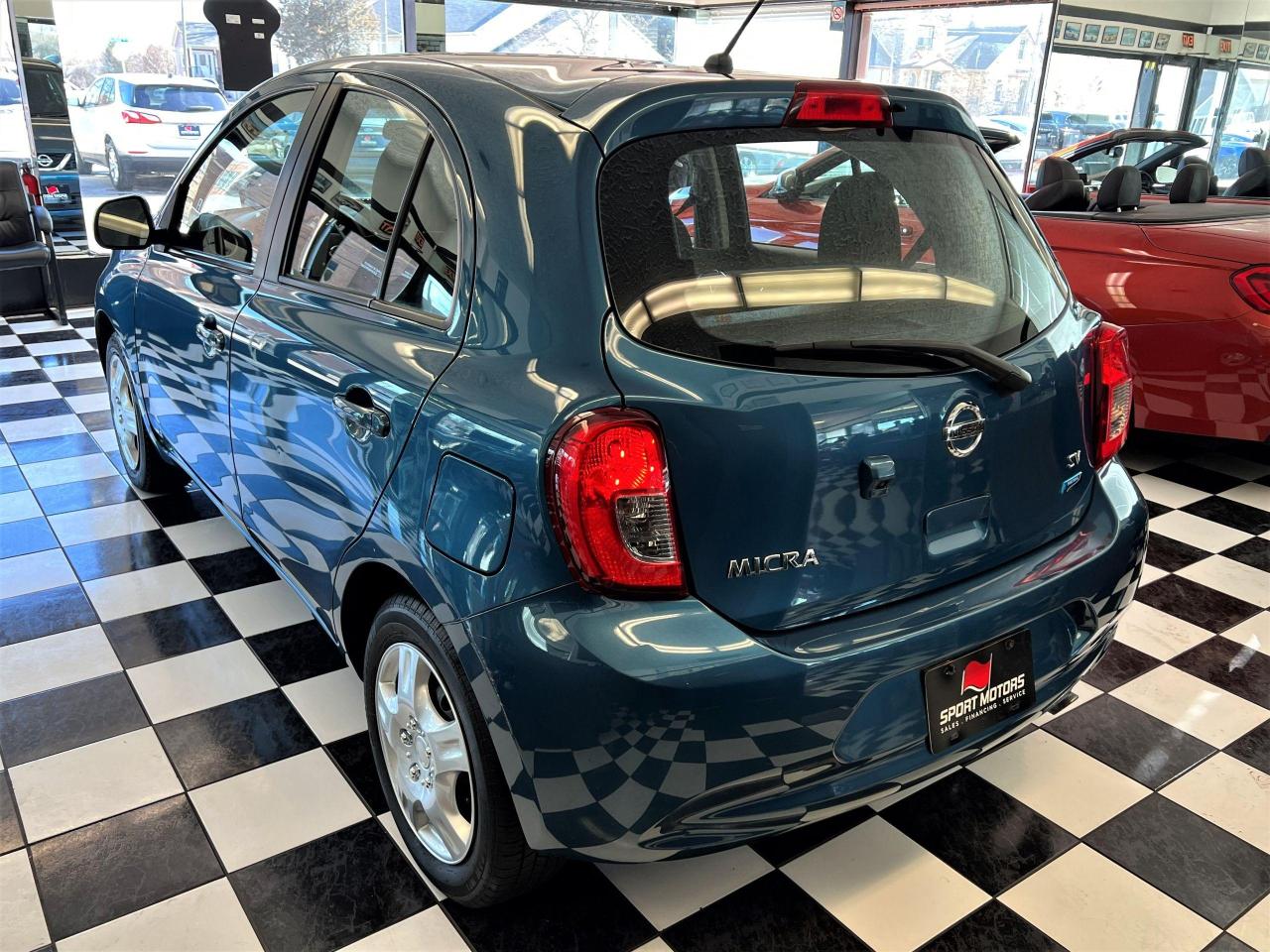 2015 Nissan Micra SV+Camera+Bluetooth+New Brakes+CLEAN CARFAX - Photo #2