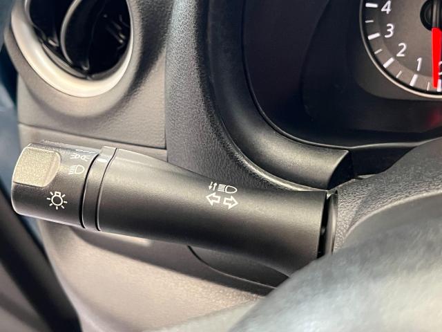2015 Nissan Micra SV+Camera+Bluetooth+New Brakes+CLEAN CARFAX Photo44