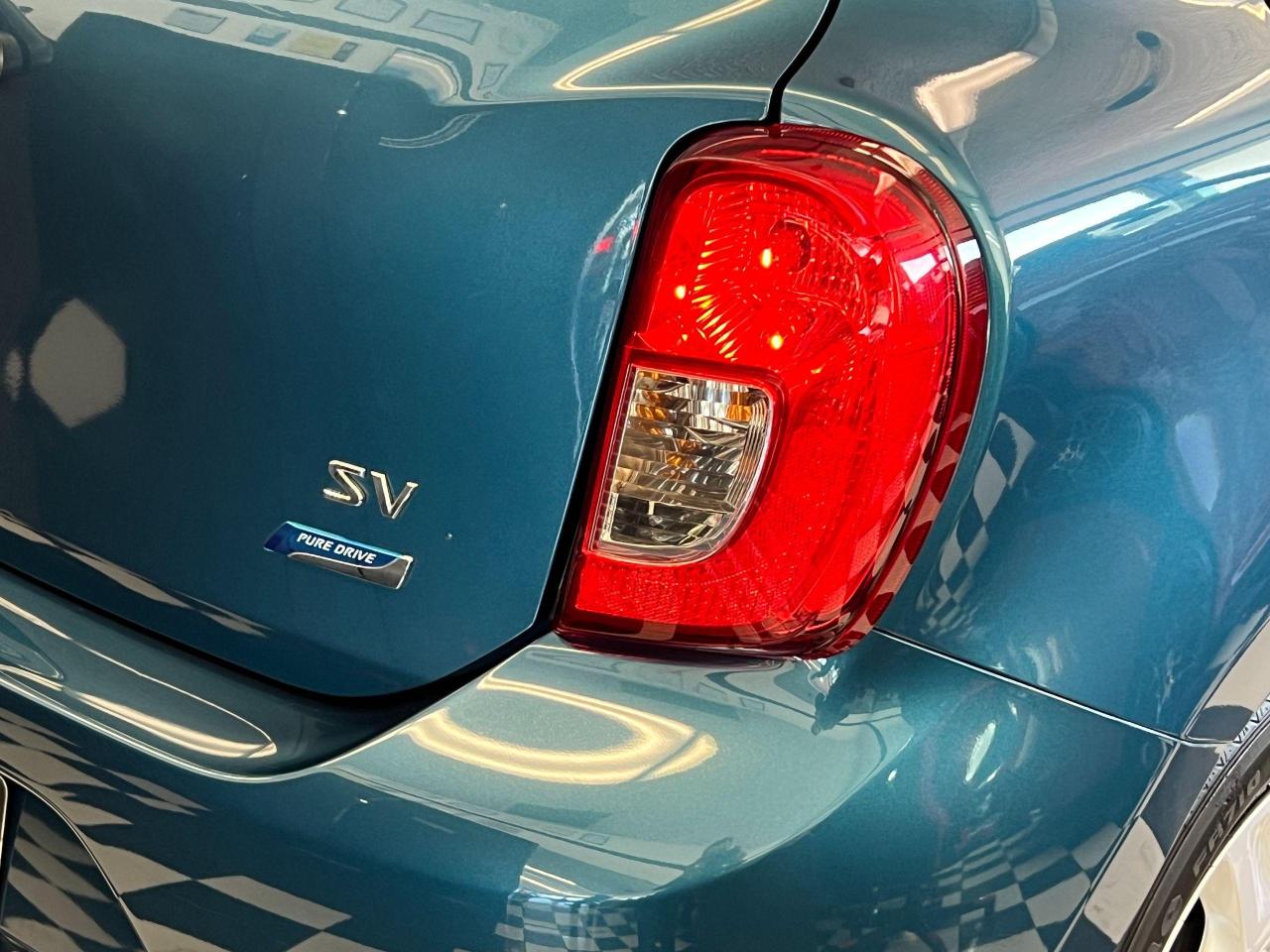 2015 Nissan Micra SV+Camera+Bluetooth+New Brakes+CLEAN CARFAX - Photo #56