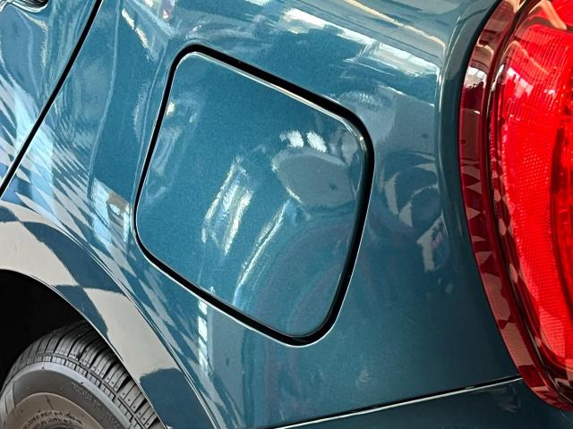 2015 Nissan Micra SV+Camera+Bluetooth+New Brakes+CLEAN CARFAX Photo57
