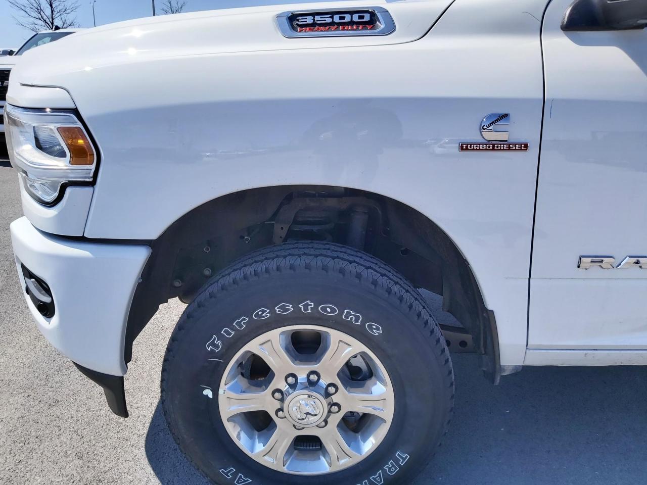 2022 RAM 3500 Big Horn Photo3