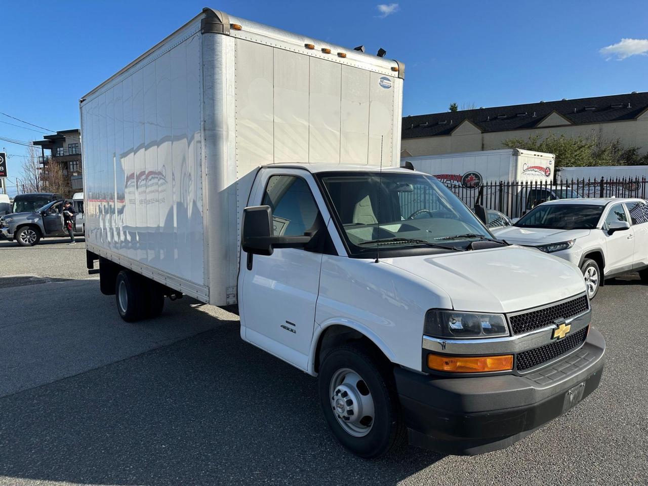2020 Chevrolet Express 4500 Van 177"