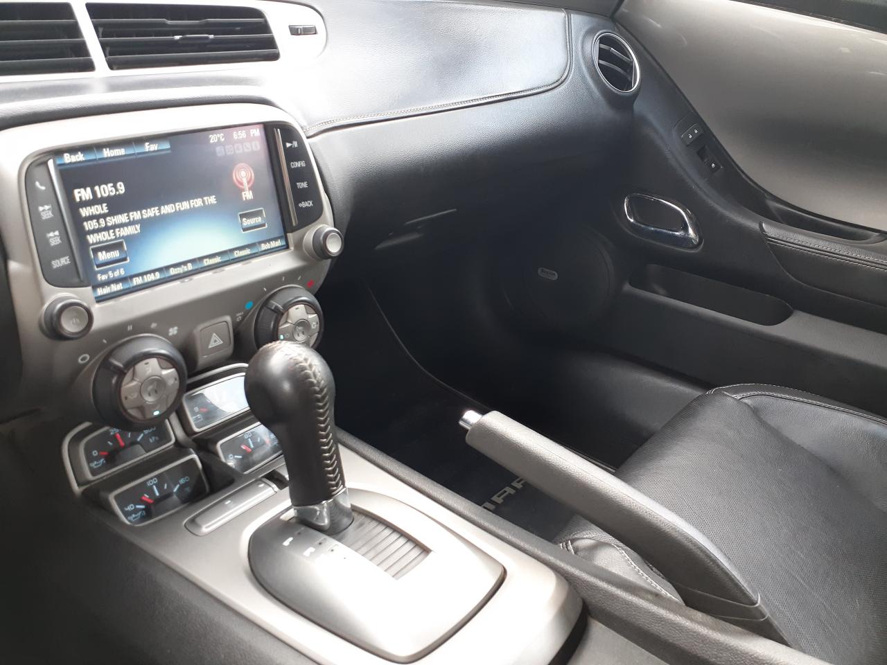 2015 Chevrolet Camaro LT convertible Leather Back up Camera - Photo #23