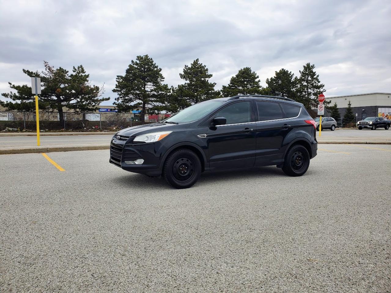 Used 2013 Ford Escape NO ACCIDENT,REAR CAM,SUMMER+WINTER TIRES,CERTIFIED for sale in Mississauga, ON