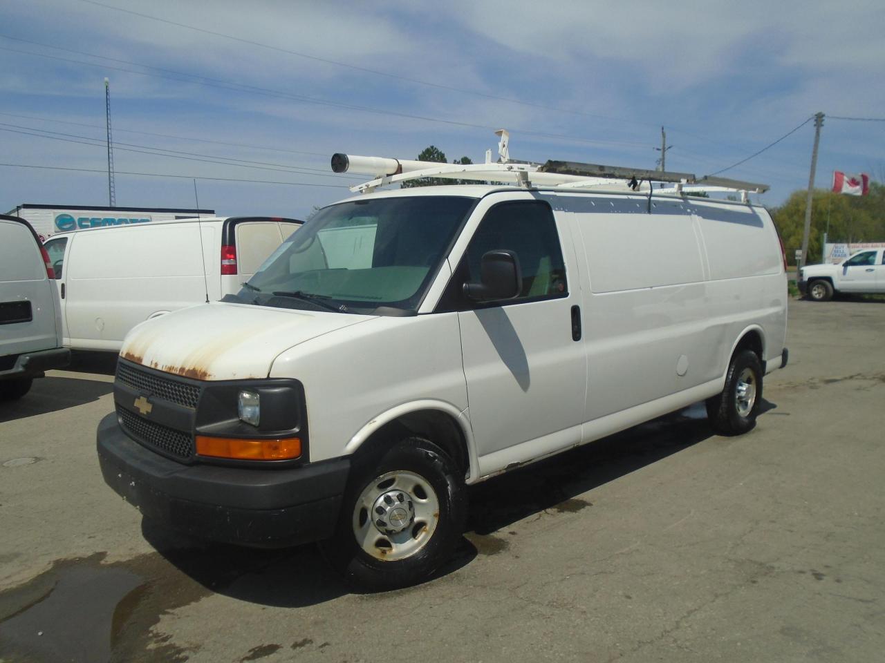 2013 Chevrolet Express Extended RWD 2500 155 - Photo #4
