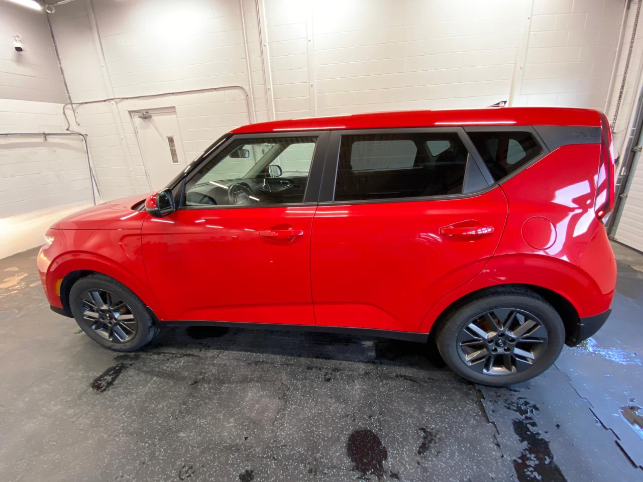 2020 Kia Soul EX - Photo #39