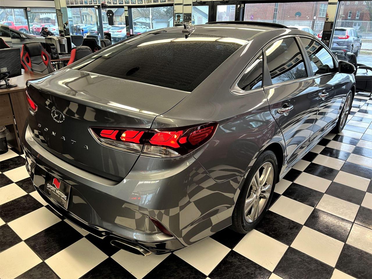 2019 Hyundai Sonata Preferred+Leather+Roof+Bluelink+CLEAN CARFAX - Photo #4