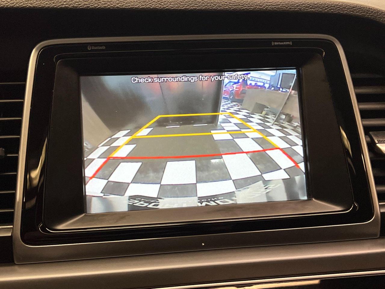 2019 Hyundai Sonata Preferred+Leather+Roof+Bluelink+CLEAN CARFAX - Photo #11