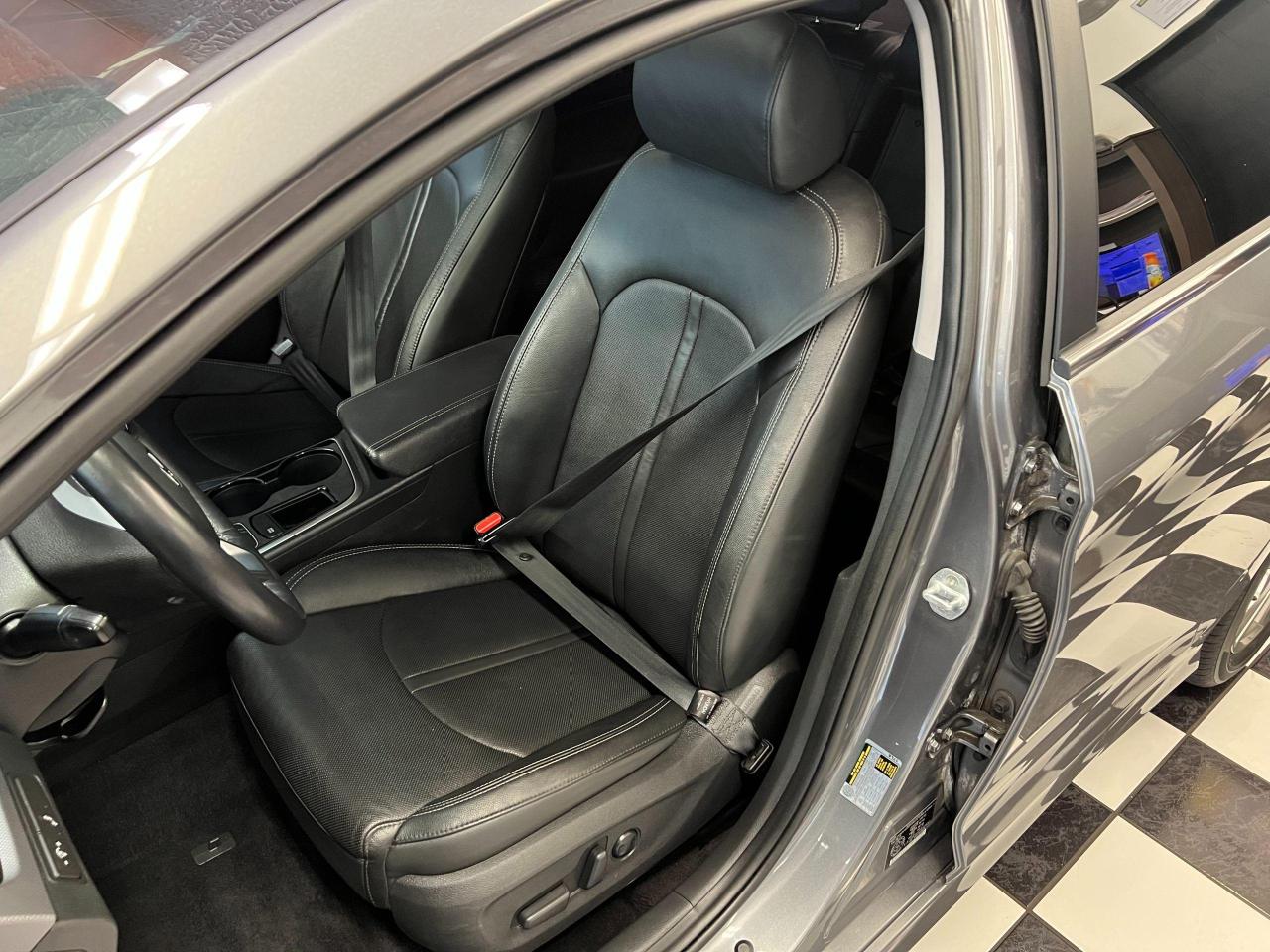 2019 Hyundai Sonata Preferred+Leather+Roof+Bluelink+CLEAN CARFAX - Photo #22