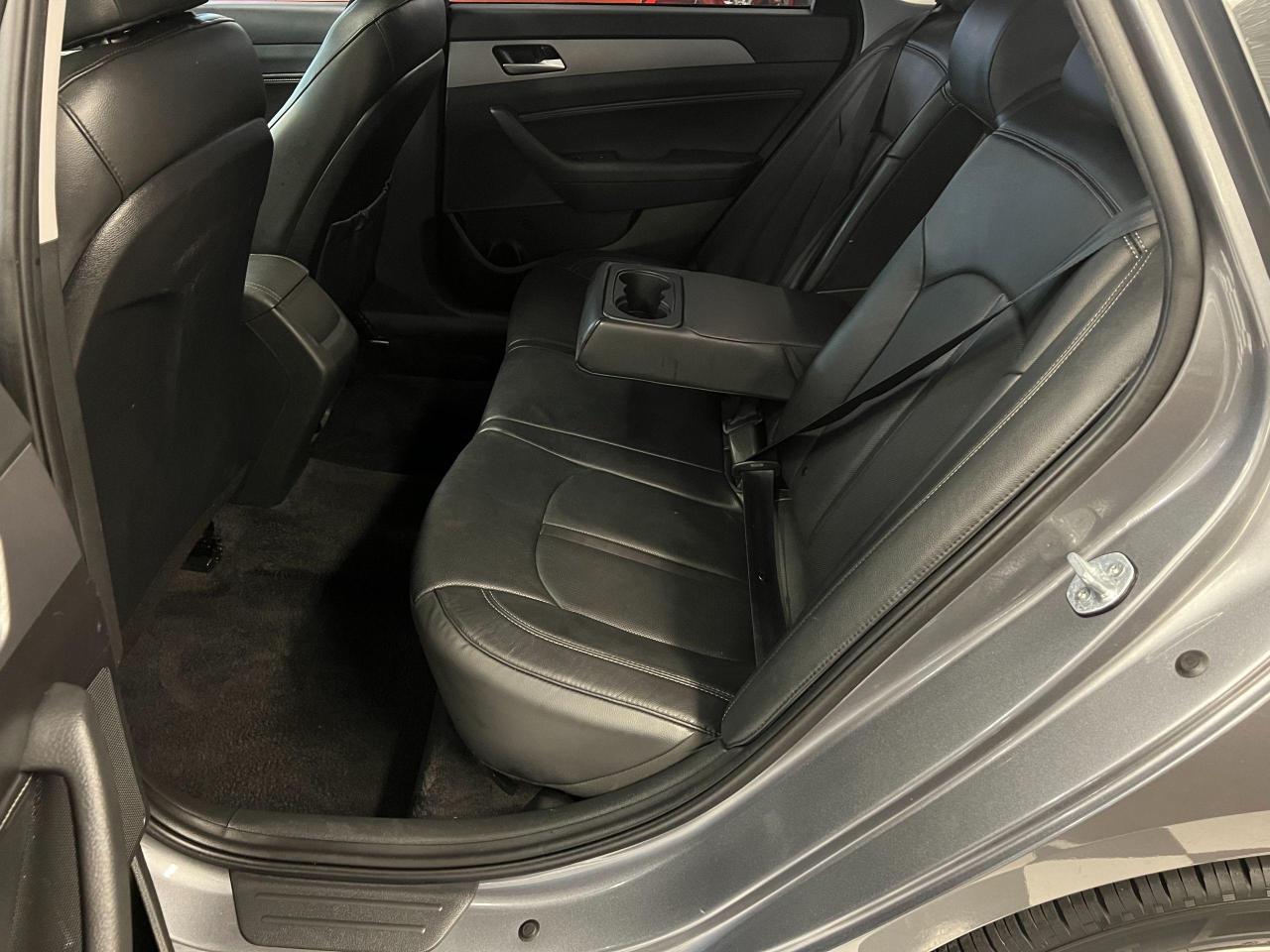 2019 Hyundai Sonata Preferred+Leather+Roof+Bluelink+CLEAN CARFAX - Photo #26