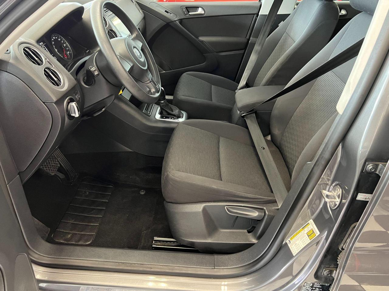 2012 Volkswagen Tiguan Trendline+Heated Seats+New Tires+Bluetooth - Photo #17