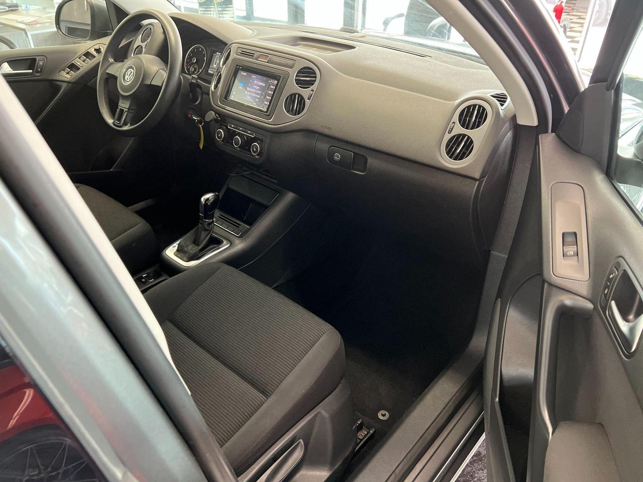 2012 Volkswagen Tiguan Trendline+Heated Seats+New Tires+Bluetooth - Photo #19