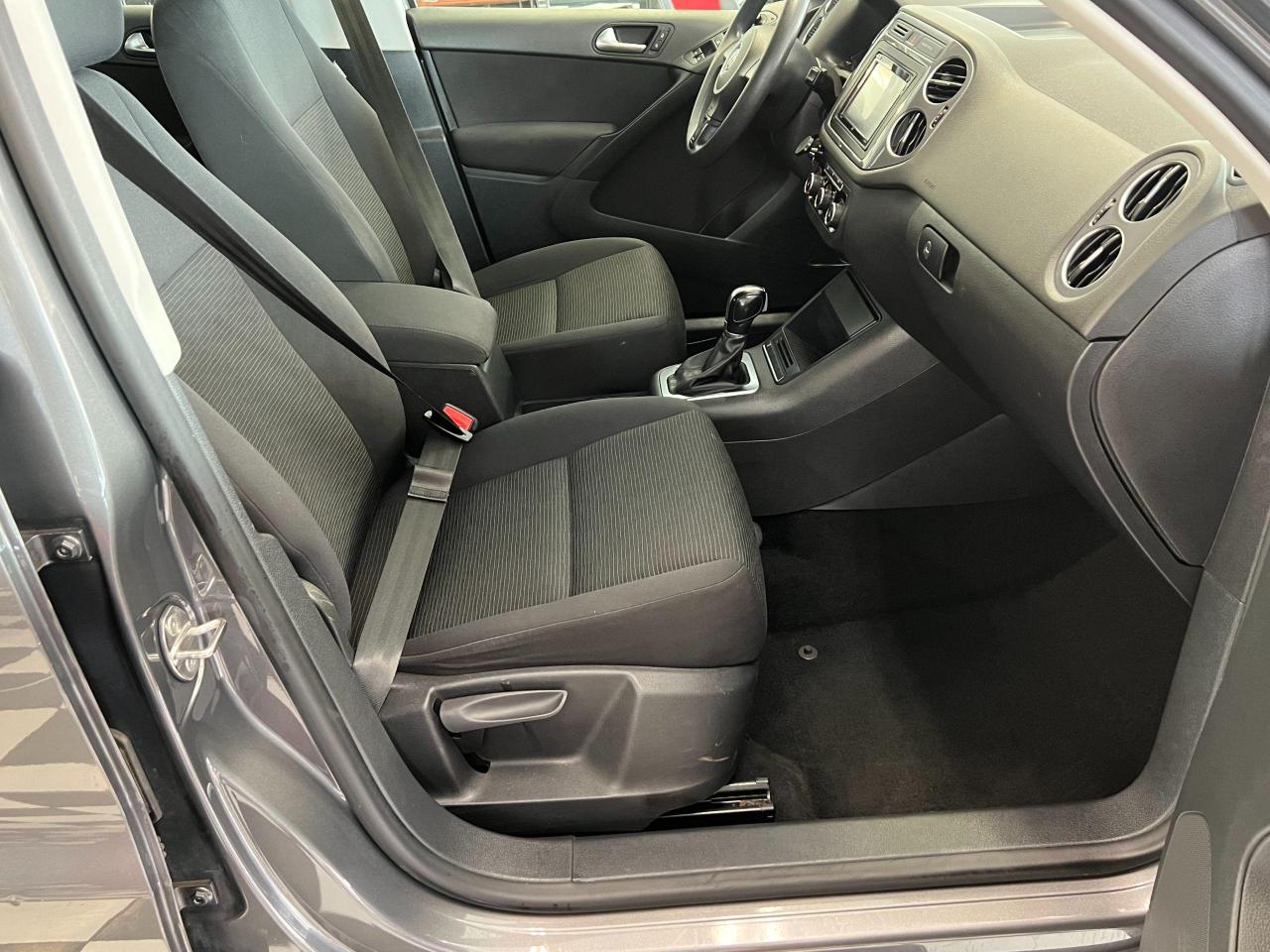 2012 Volkswagen Tiguan Trendline+Heated Seats+New Tires+Bluetooth - Photo #20