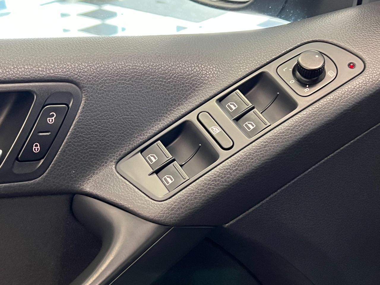 2012 Volkswagen Tiguan Trendline+Heated Seats+New Tires+Bluetooth - Photo #42