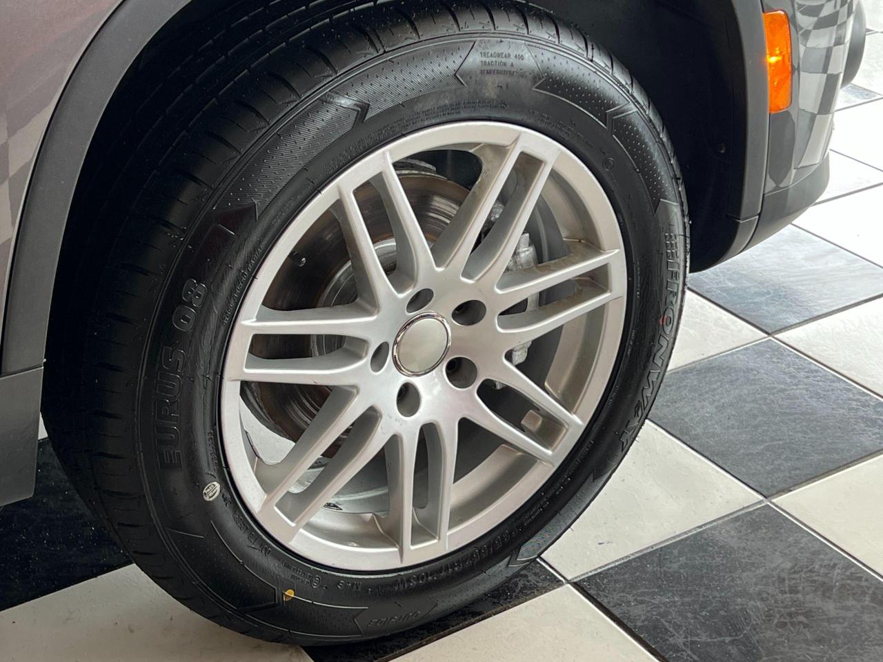 2012 Volkswagen Tiguan Trendline+Heated Seats+New Tires+Bluetooth - Photo #47