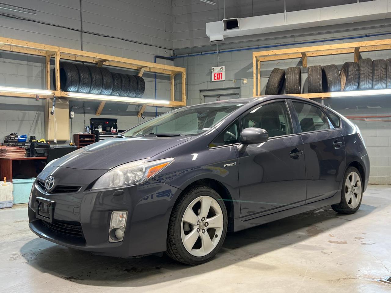 Used 2011 Toyota Prius Hybrid * Energy-Efficient * Low Carbon * Push Button Start * Cruise Control * Steering Wheel Controls * Hands Free Calling * JBL Audio System * for sale in Cambridge, ON