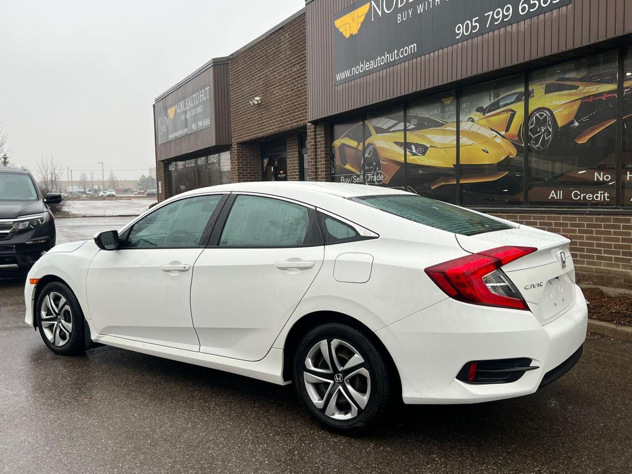 2017 Honda Civic LX Photo3