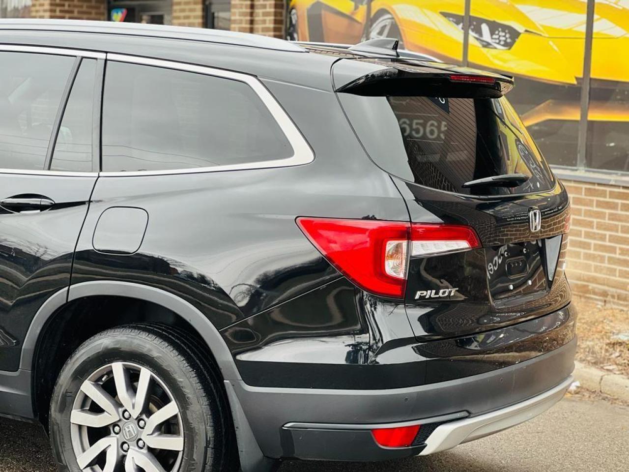 2019 Honda Pilot EX-L NAVI Photo3