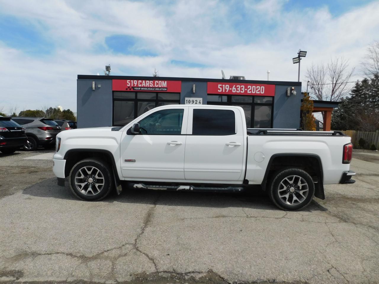 Used 2017 GMC Sierra 1500 SLT | Leather | Sunroof | Navi | Crew Cab for sale in St. Thomas, ON