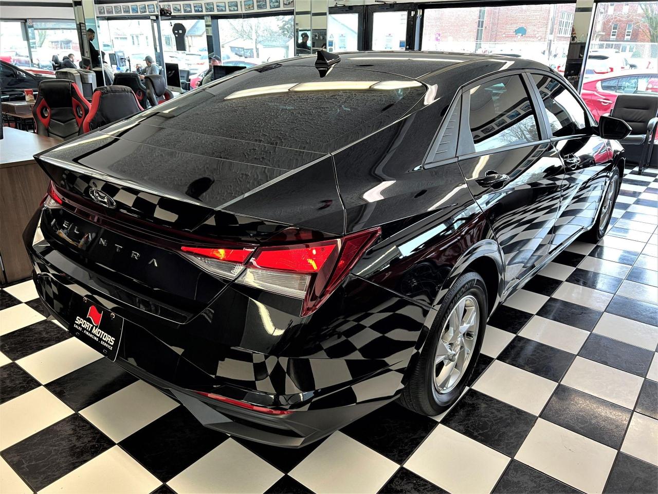 2021 Hyundai Elantra Essential+LaneKeep+ApplePlay+Tinted+CLEAN CARFAX Photo63