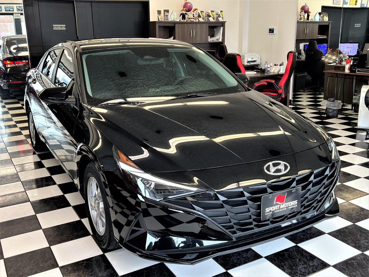 2021 Hyundai Elantra Essential+LaneKeep+ApplePlay+Tinted+CLEAN CARFAX Photo64