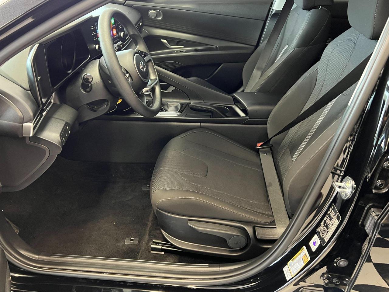 2021 Hyundai Elantra Essential+LaneKeep+ApplePlay+Tinted+CLEAN CARFAX - Photo #19