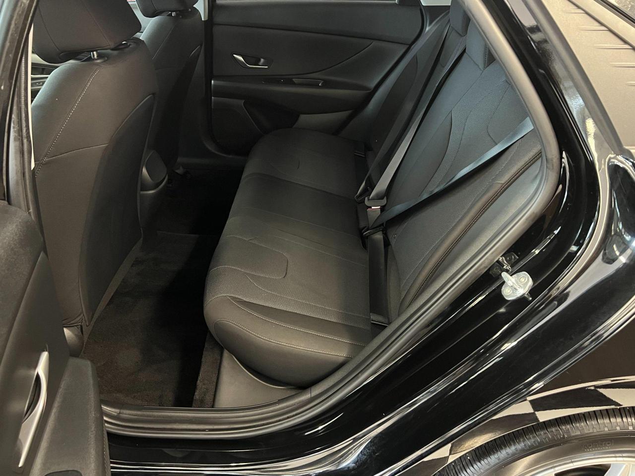 2021 Hyundai Elantra Essential+LaneKeep+ApplePlay+Tinted+CLEAN CARFAX Photo83