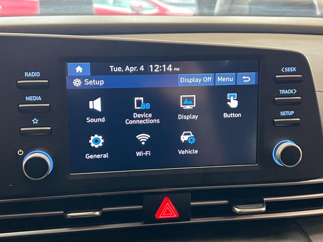 2021 Hyundai Elantra Essential+LaneKeep+ApplePlay+Tinted+CLEAN CARFAX Photo92