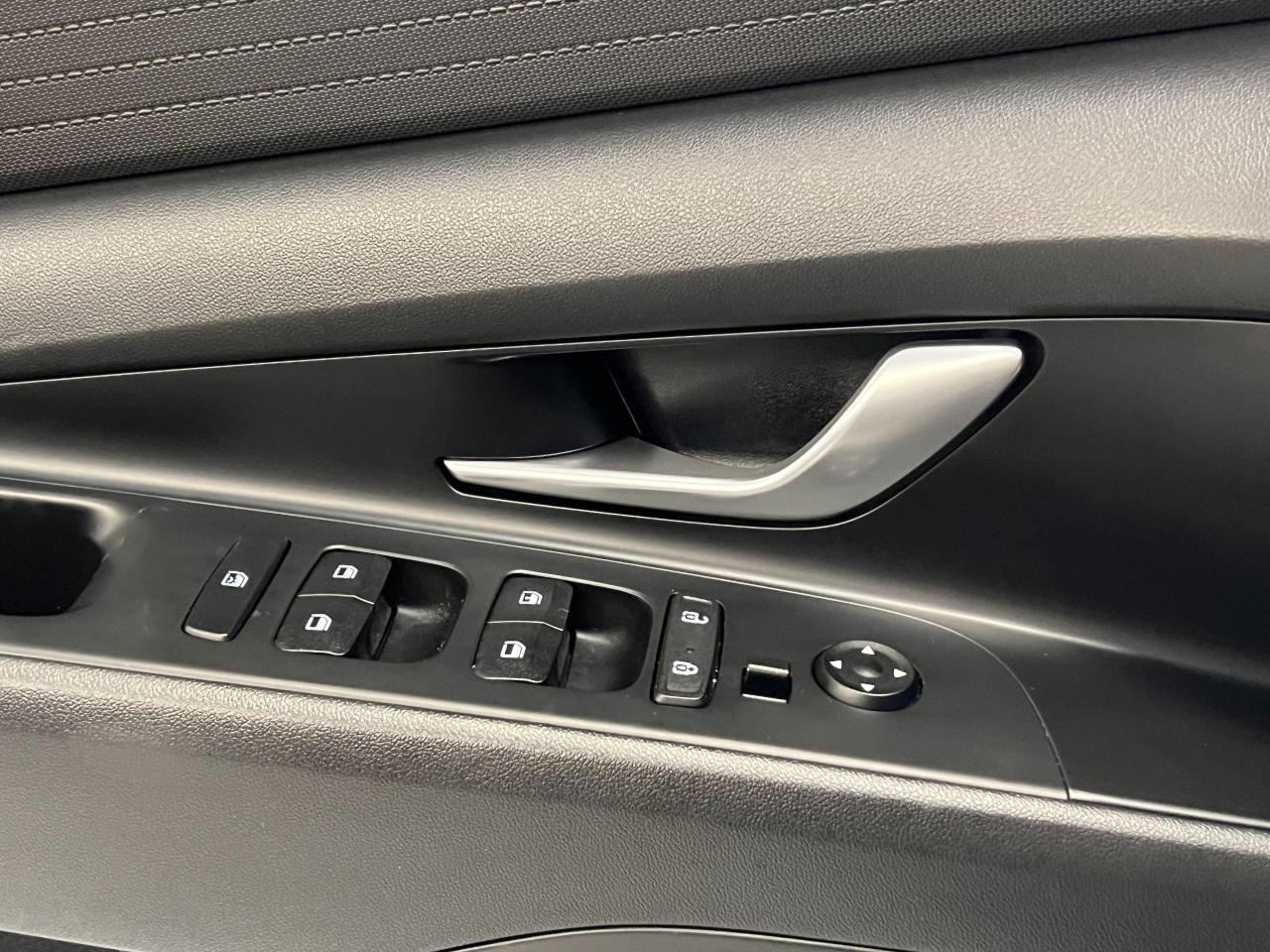 2021 Hyundai Elantra Essential+LaneKeep+ApplePlay+Tinted+CLEAN CARFAX - Photo #49