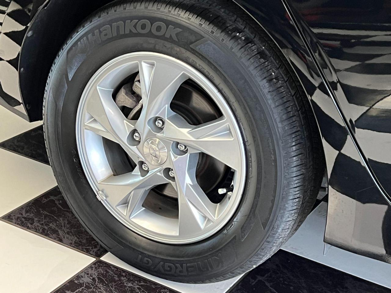 2021 Hyundai Elantra Essential+LaneKeep+ApplePlay+Tinted+CLEAN CARFAX Photo112