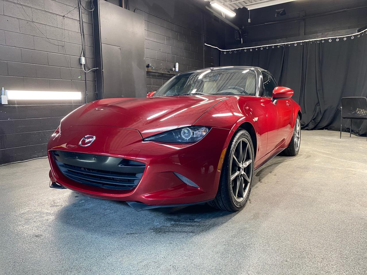 2016 Mazda Miata MX-5 GT Grand Touring / Convertible / NAV
