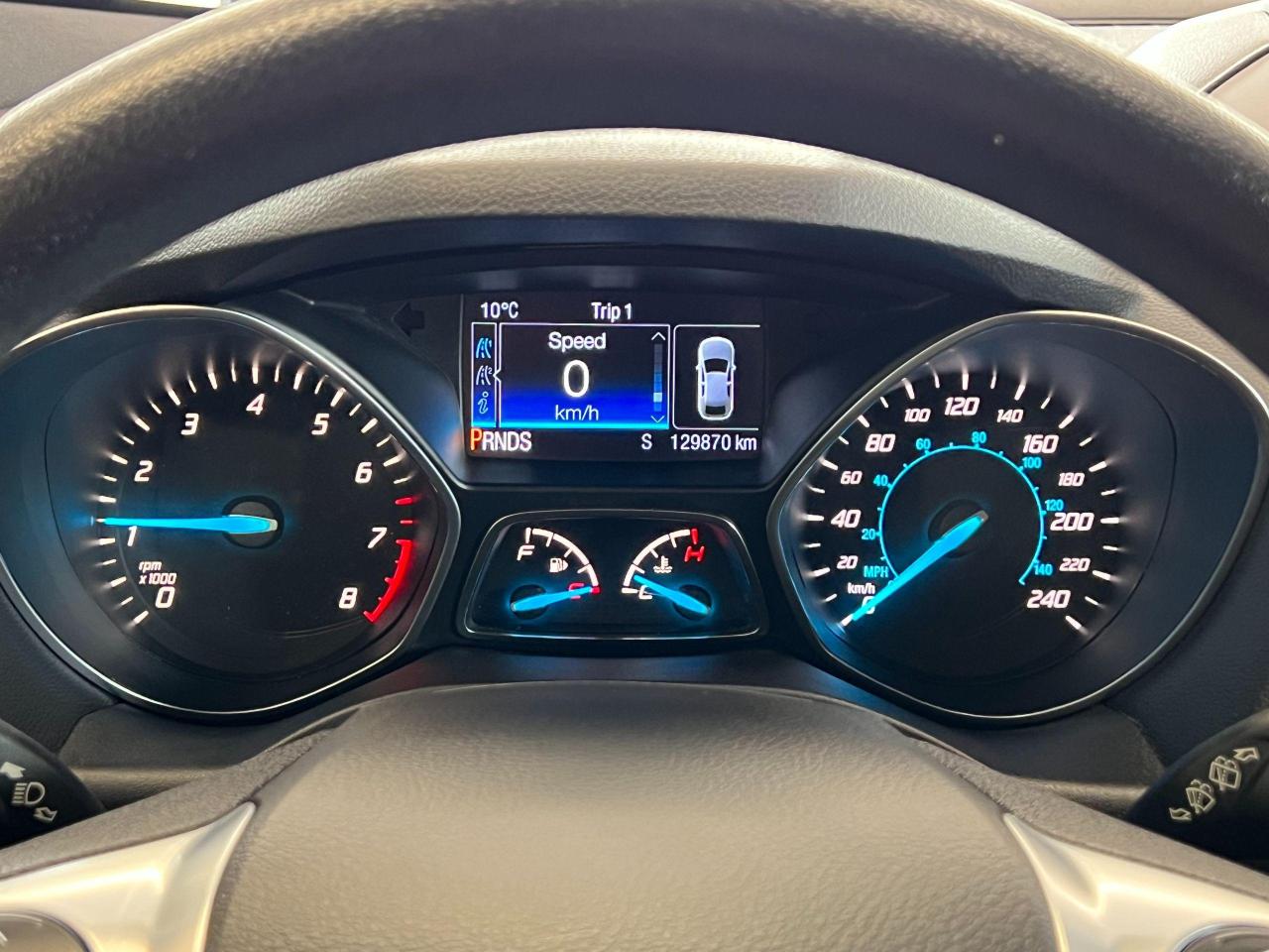 2016 Ford Escape SE 4WD+Camera+Bluetooth+Heated Seats+CLEAN CARFAX - Photo #16