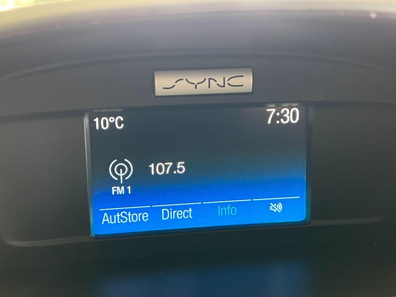 2016 Ford Escape SE 4WD+Camera+Bluetooth+Heated Seats+CLEAN CARFAX - Photo #28