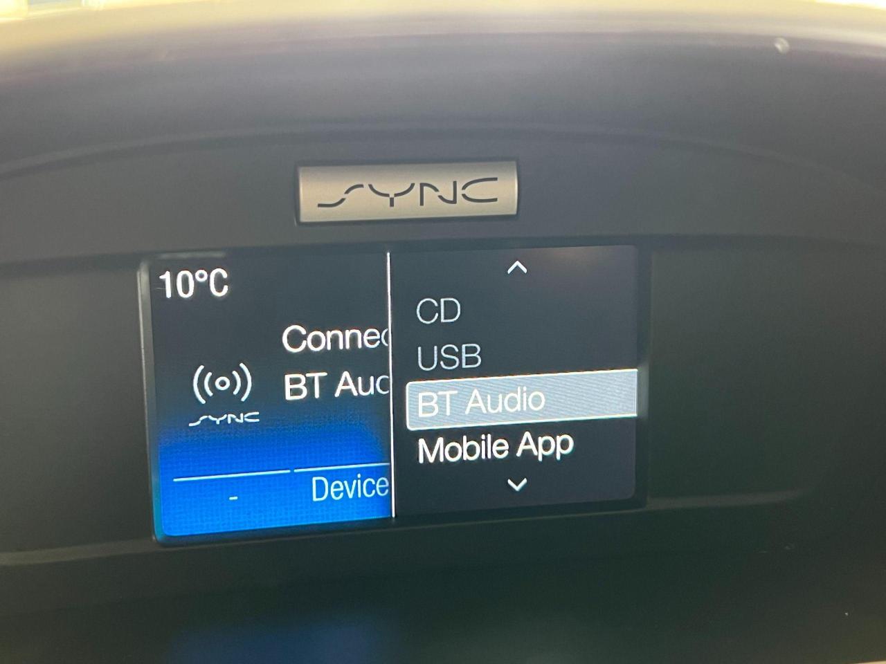 2016 Ford Escape SE 4WD+Camera+Bluetooth+Heated Seats+CLEAN CARFAX - Photo #29
