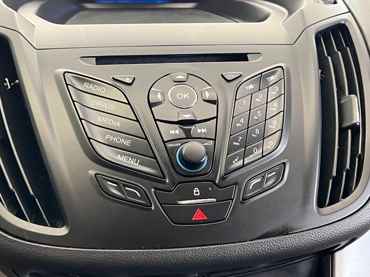 2016 Ford Escape SE 4WD+Camera+Bluetooth+Heated Seats+CLEAN CARFAX Photo94