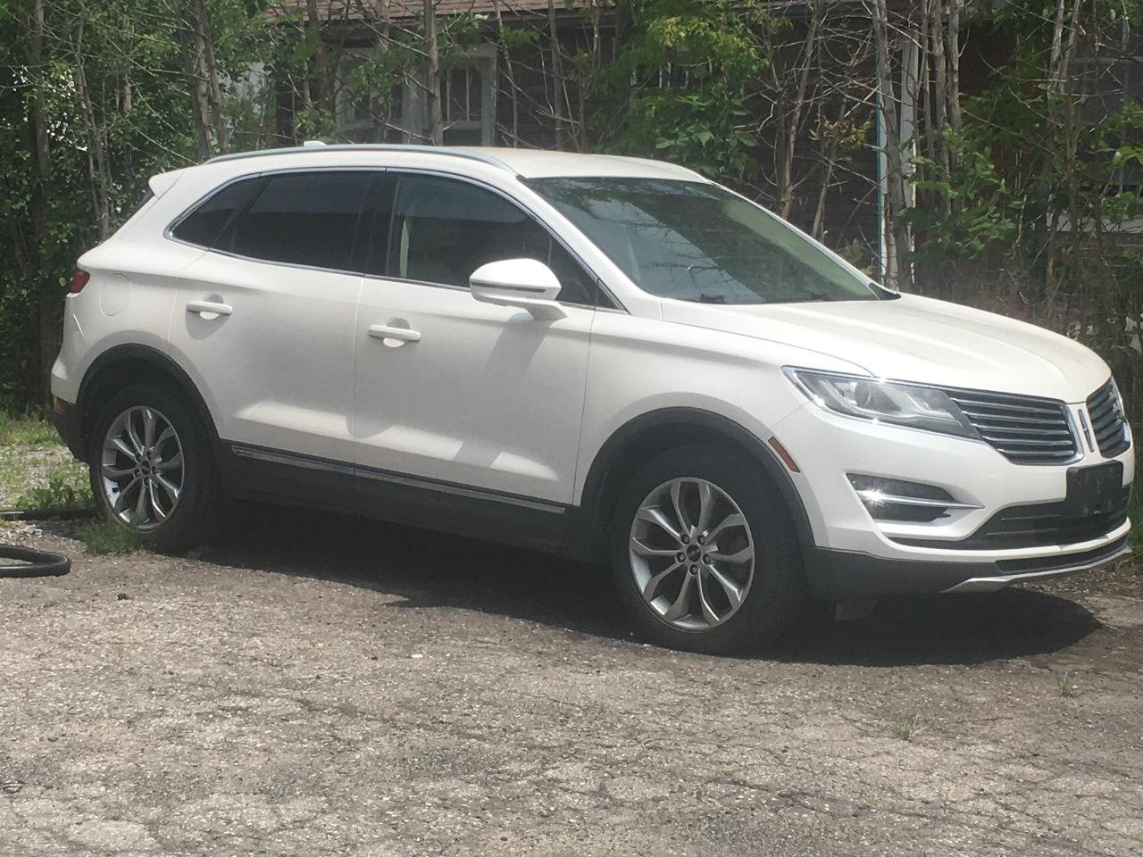 Used 2017 Lincoln MKC Select AWD! FULLY LOADED! for sale in St. Catharines, ON