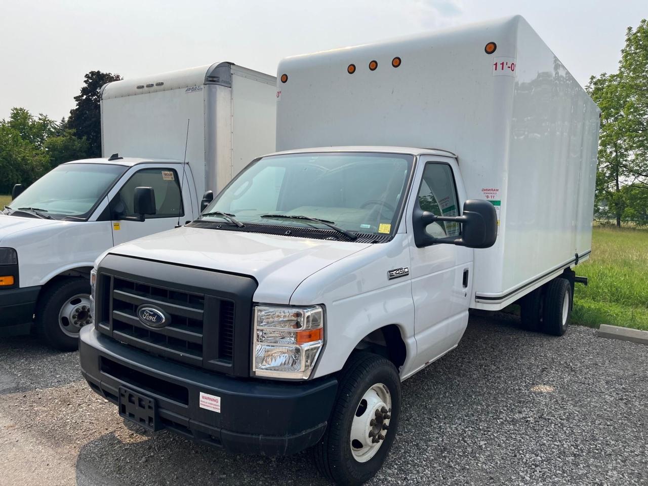 2019 Ford E450 16 Foot Box