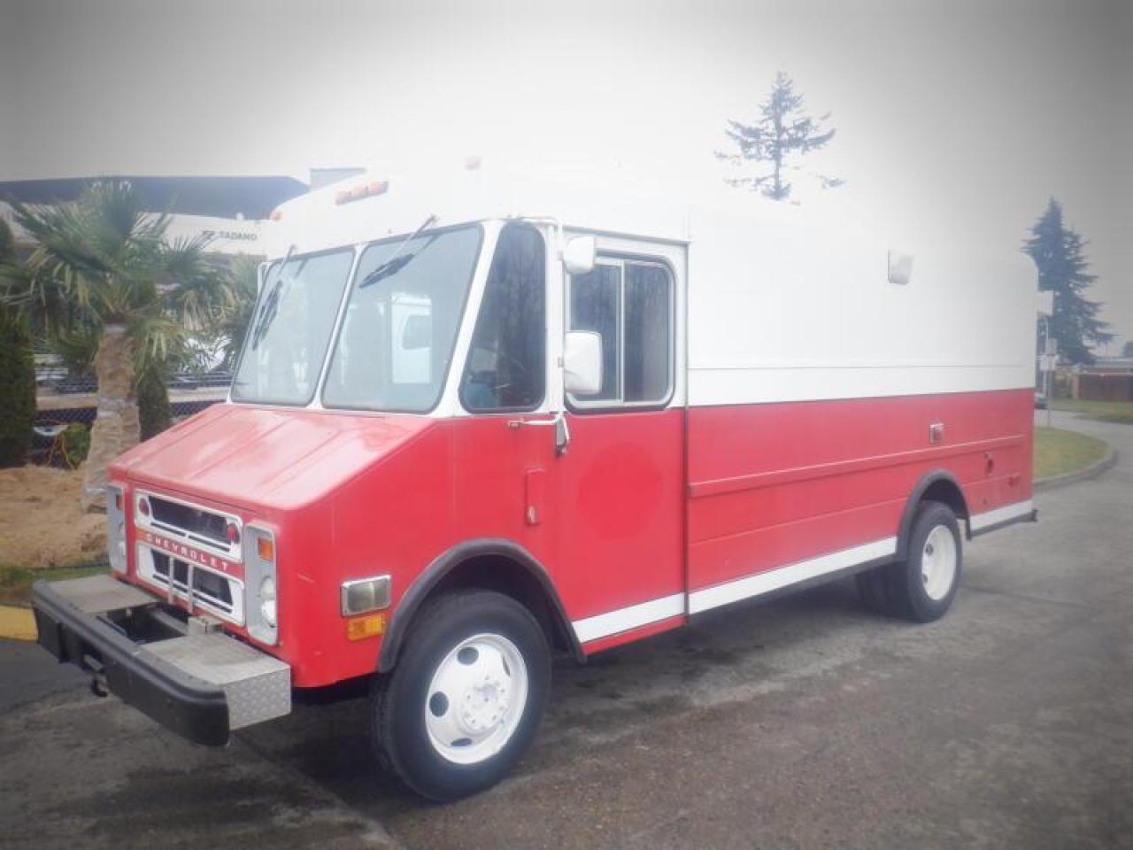 Used 1988 Chevrolet P530 Cargo Step Van for sale in Burnaby, BC