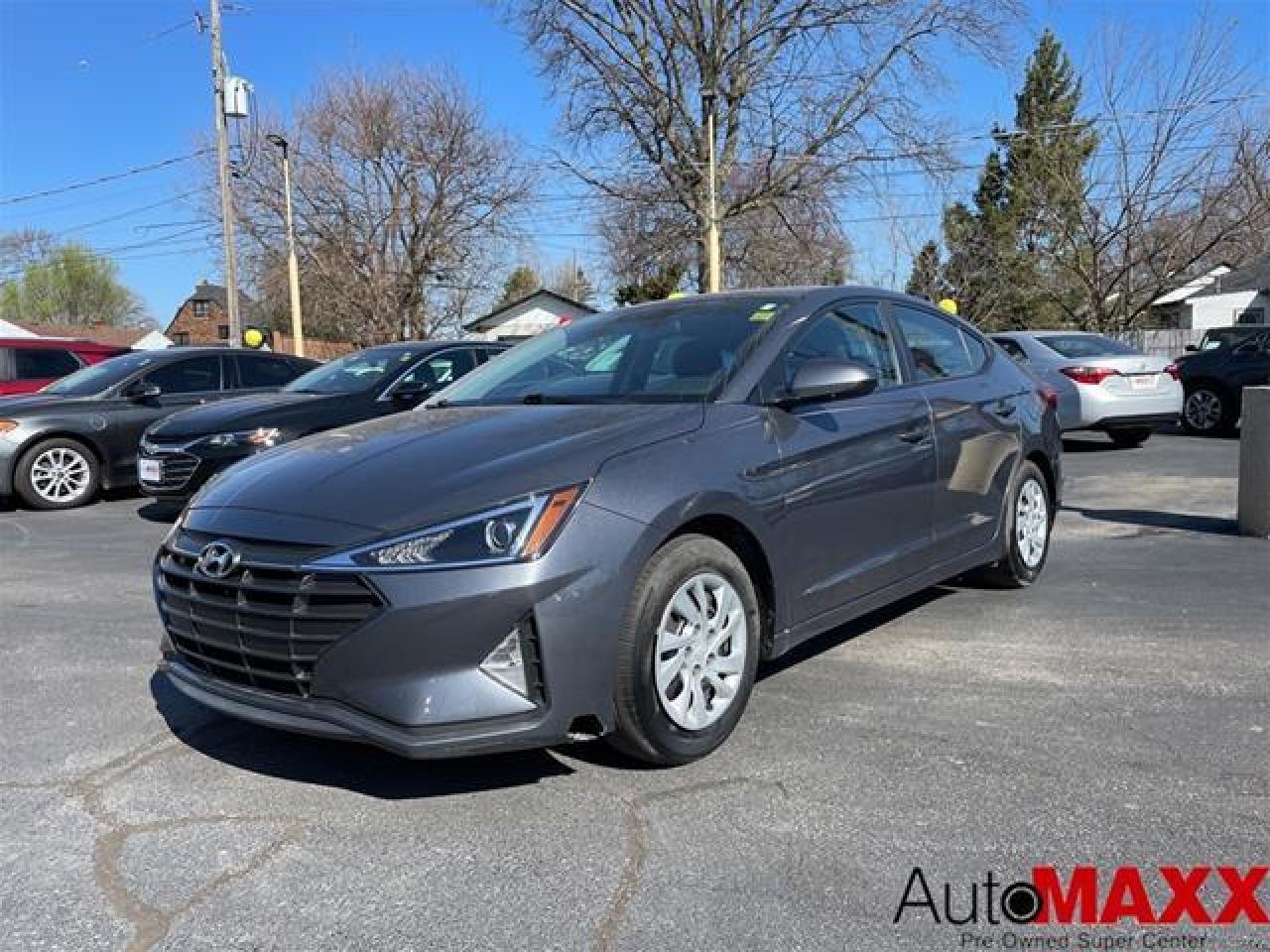 Used 2019 Hyundai Elantra Essential - HEATED SEATS, CRUISE, REAR CAMERA! for sale in Windsor, ON